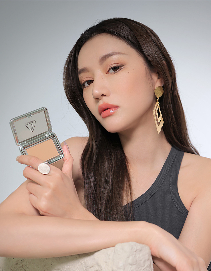 韓國 3CE 新品銀盒胭脂 New Take Face Blusher 新柔霧單色胭脂 #HAZE BEIGE